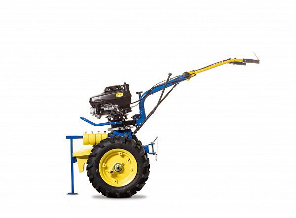 AGRO PROFI DIF s hnacou jednotkou Kawasaki FJ180V
